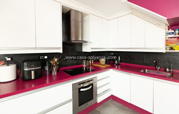 Resale - Apartment / flat - Torrevieja - Costa Blanca