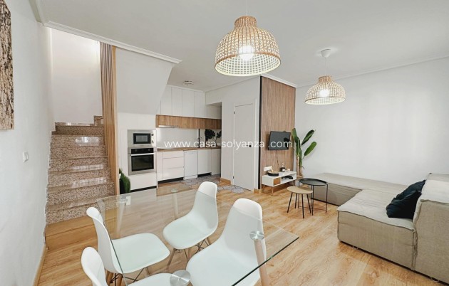 Resale - Villa - Orihuela Costa - La Zenia
