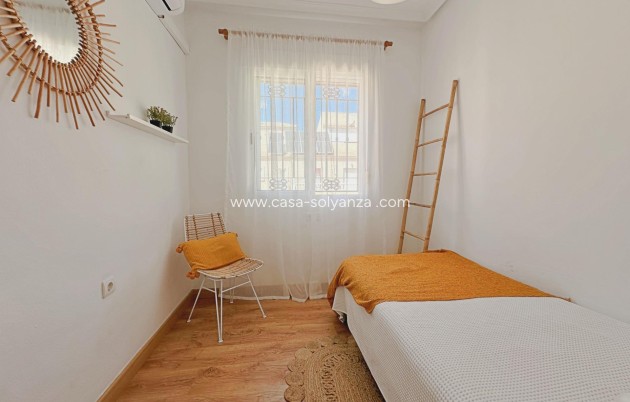 Resale - Villa - Orihuela Costa - La Zenia