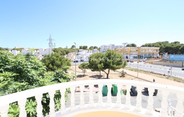 Revente - Villa - Orihuela Costa - Costa Blanca