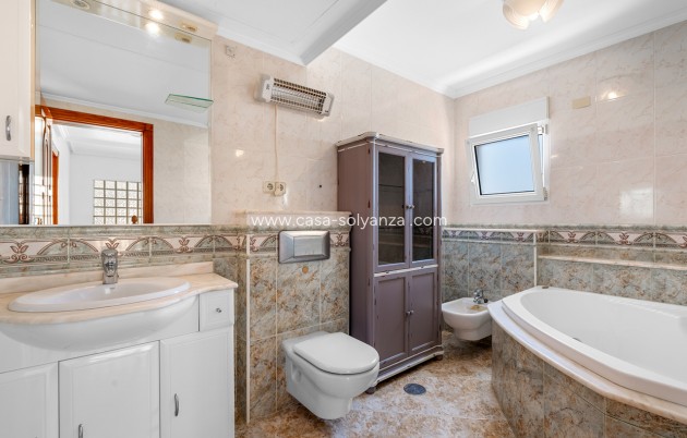 Resale - Villa - Torre de la Horadada - Costa Blanca