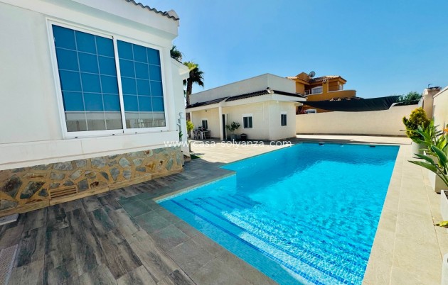 Resale - Villa - Ciudad Quesada