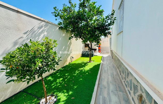 Resale - Villa - Ciudad Quesada