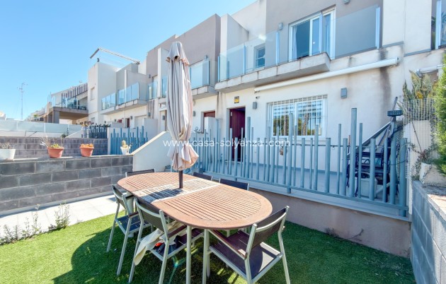 Resale - Villa - Torrevieja - Sector 25