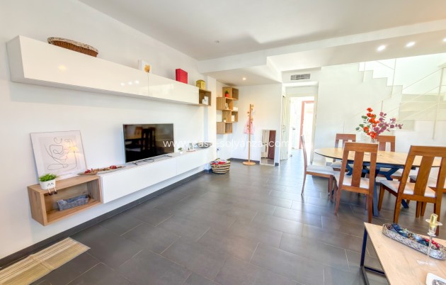 Resale - Villa - Torrevieja - Sector 25