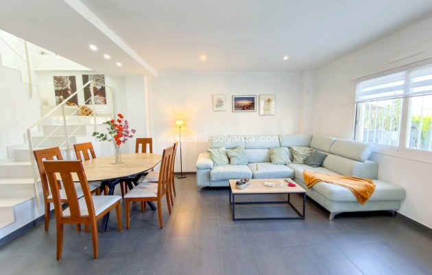 Resale - Villa - Torrevieja - Sector 25