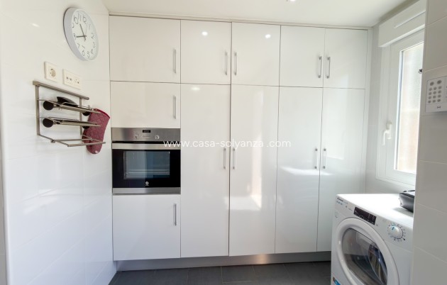 Resale - Villa - Torrevieja - Sector 25