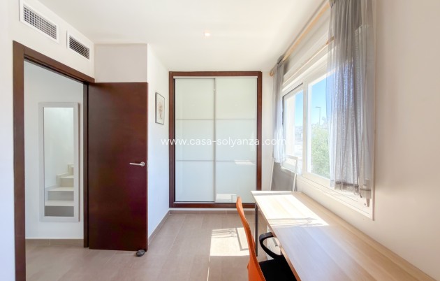 Resale - Villa - Torrevieja - Sector 25