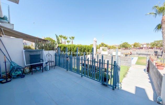 Resale - Villa - Torrevieja - Sector 25
