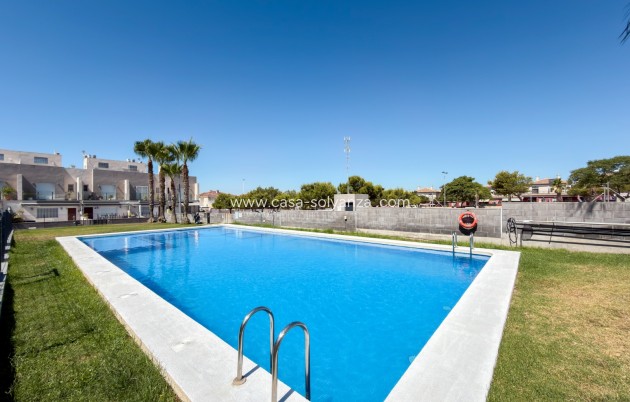 Resale - Villa - Torrevieja - Sector 25