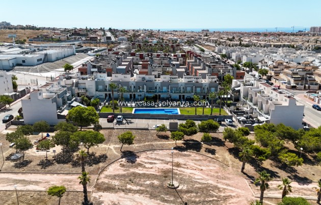 Resale - Villa - Torrevieja - Sector 25