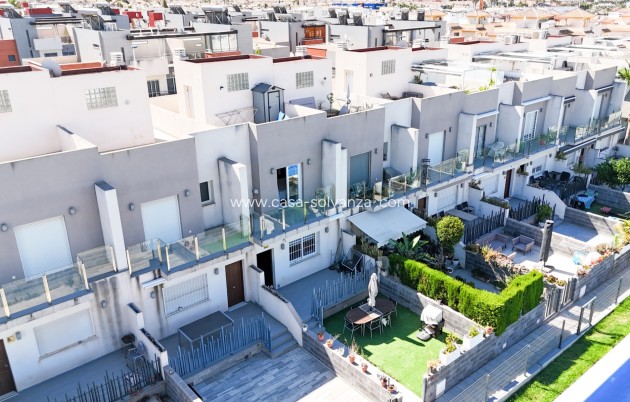 Resale - Villa - Torrevieja - Sector 25