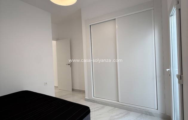 Location à long terme - Bungalow - Orihuela - Orihuela Costa