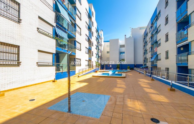 Revente - Flat - Torrevieja - Playa de los locos