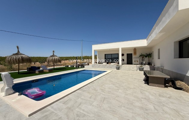 Revente - Villa - Pinoso - Inland