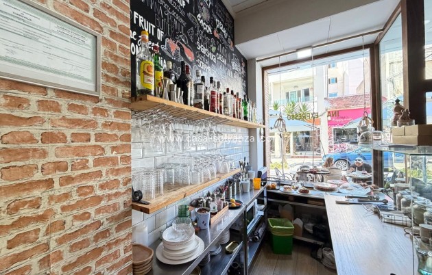 Revente - Commercial - Torrevieja - Center