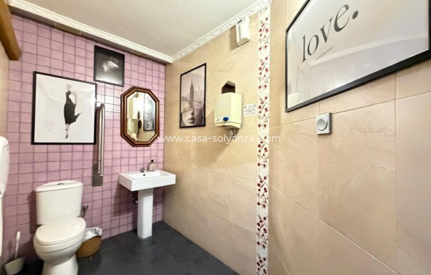 Revente - Commercial - Torrevieja - Center