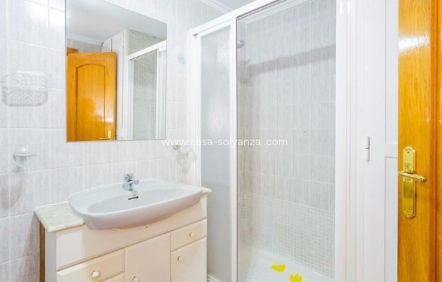 Wiederverkauf - Wohnung - Torrevieja - Playa del Cura