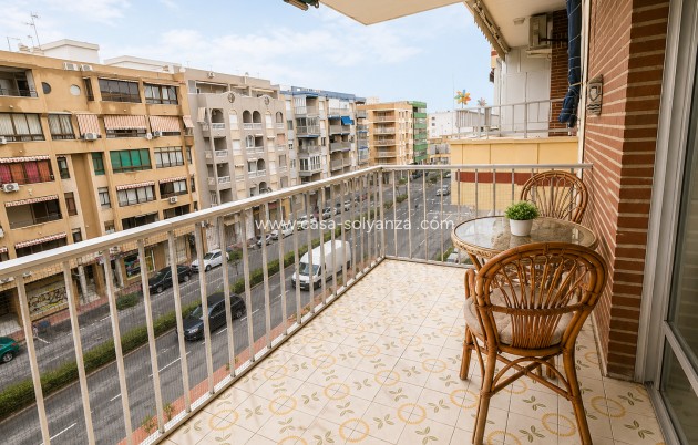 Resale - Apartment / flat - Torrevieja